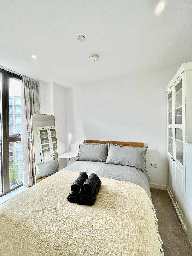 Luxury 2 Bedroom 2 Bathroom Apartment - London City Airport Londres Exterior foto