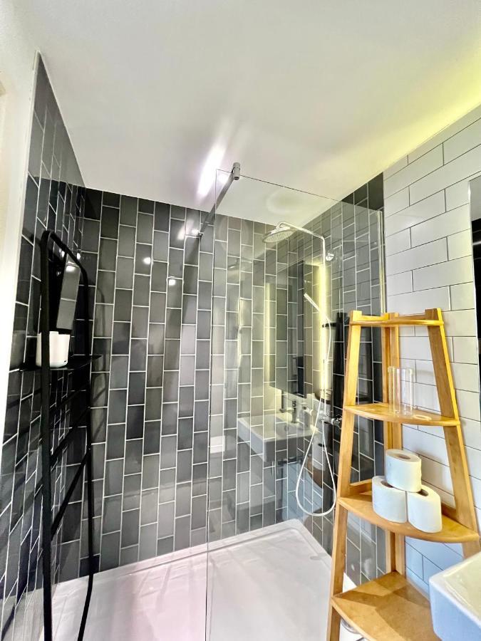 Luxury 2 Bedroom 2 Bathroom Apartment - London City Airport Londres Exterior foto