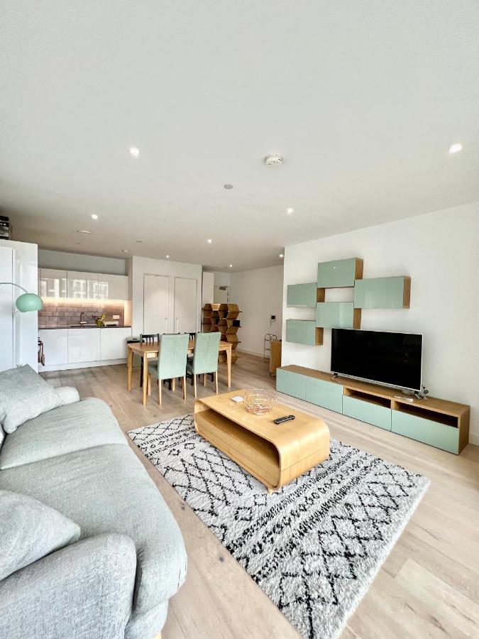 Luxury 2 Bedroom 2 Bathroom Apartment - London City Airport Londres Exterior foto