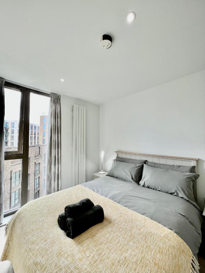 Luxury 2 Bedroom 2 Bathroom Apartment - London City Airport Londres Exterior foto