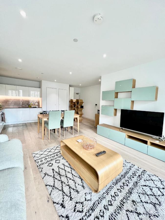 Luxury 2 Bedroom 2 Bathroom Apartment - London City Airport Londres Exterior foto