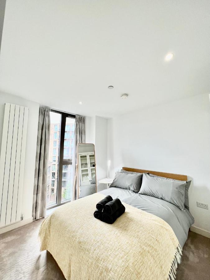 Luxury 2 Bedroom 2 Bathroom Apartment - London City Airport Londres Exterior foto